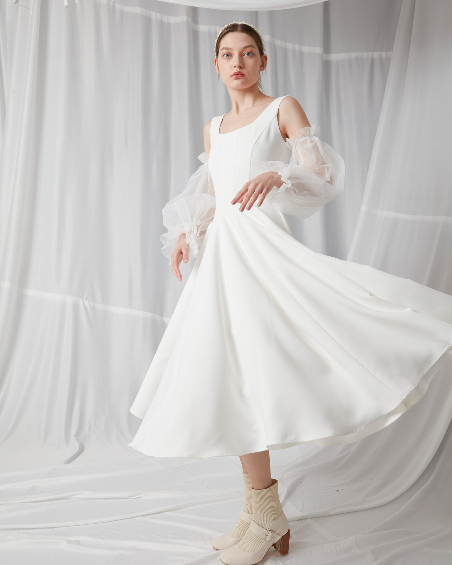U Neck sleeveless Maxi Dress - White
