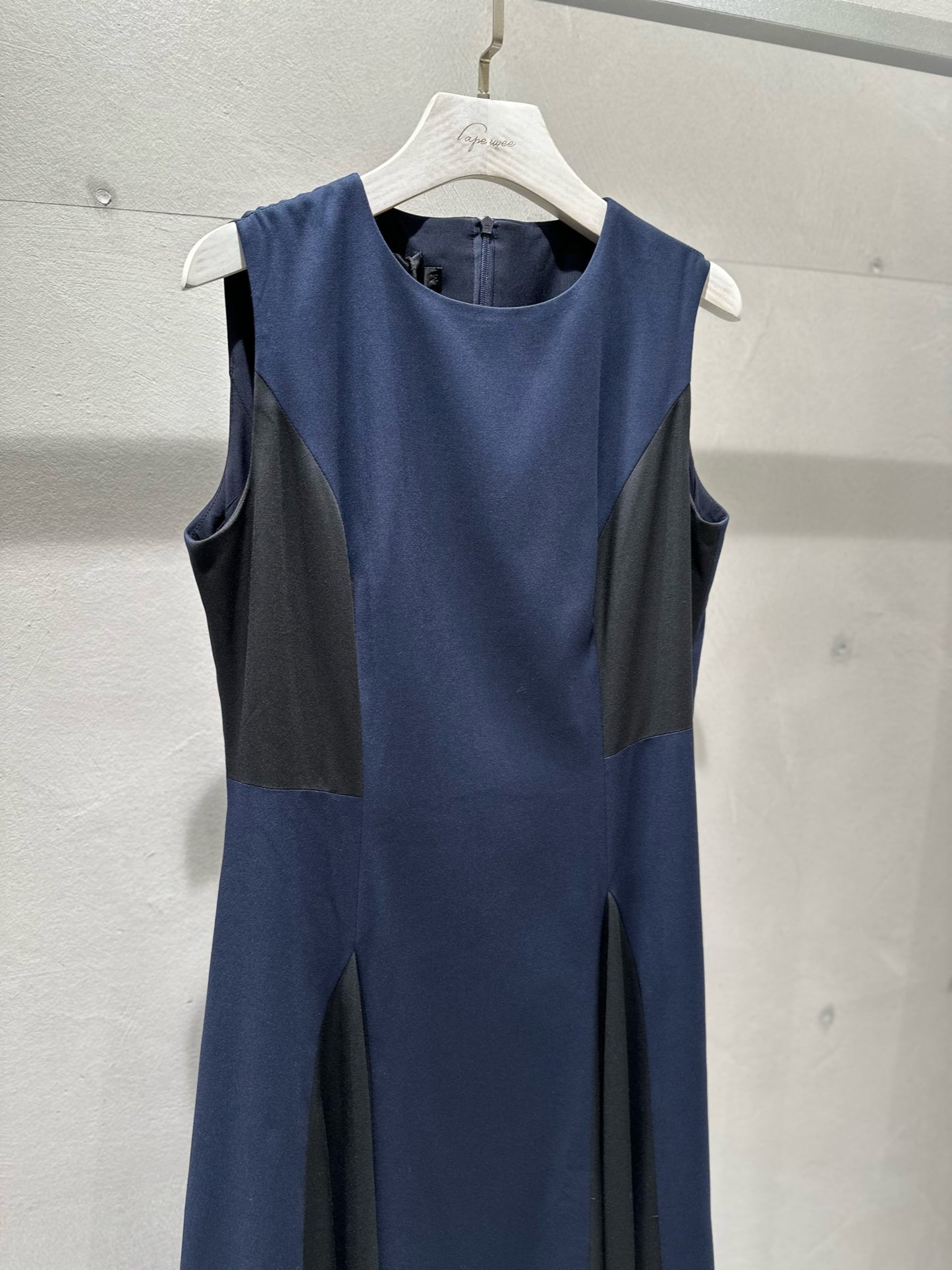 Dual-Tone Patchwork Dress -Size L