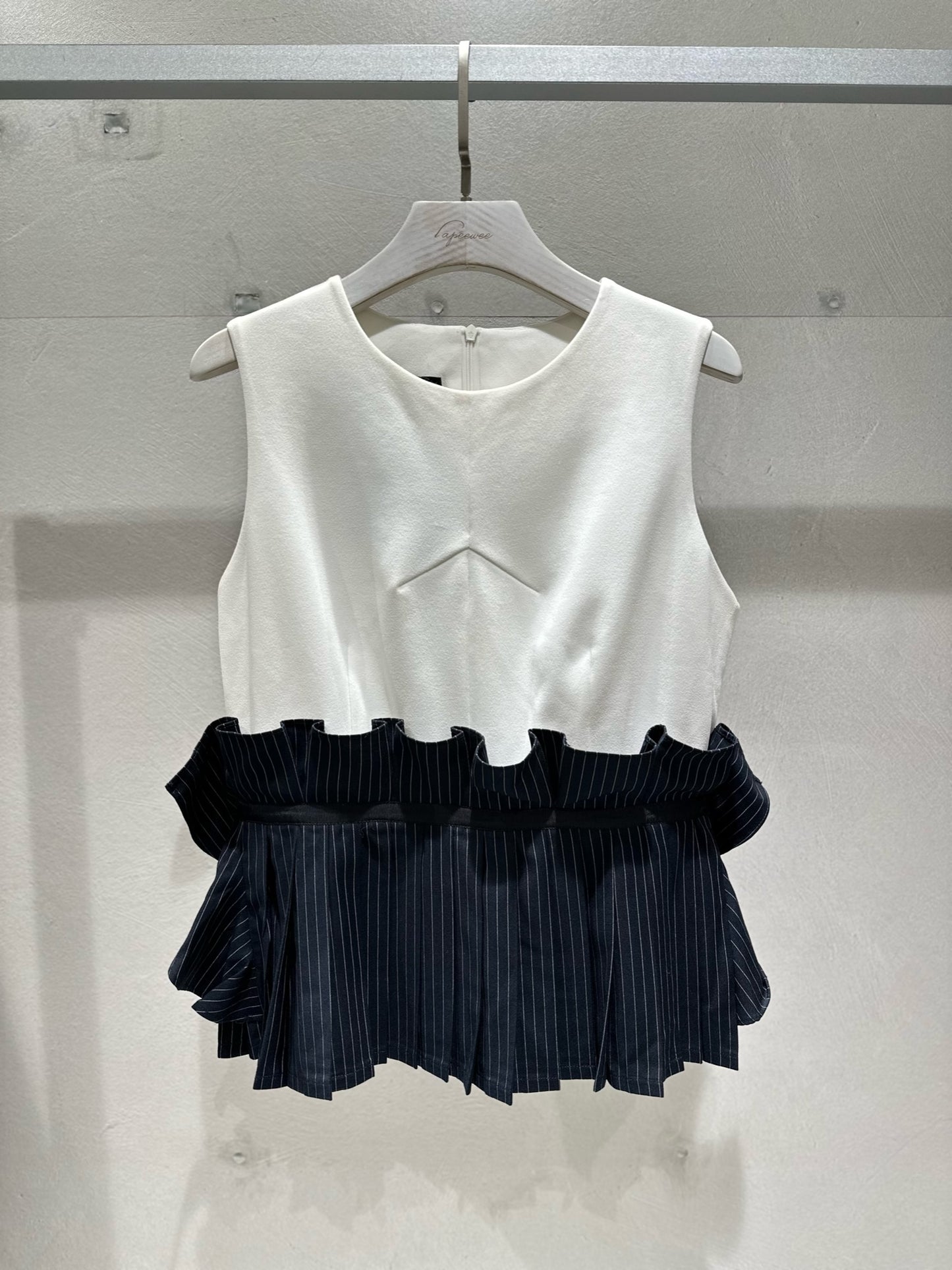 Pleated Top-Size M